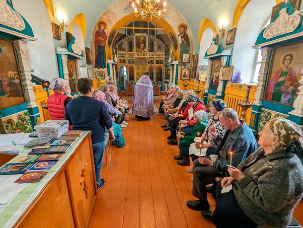 Совершено Таинство Елеосвящения